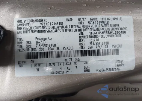 2017 Ford Focus Se z USA, uszkodzony, nr VIN 1FADP3FE8HL290456